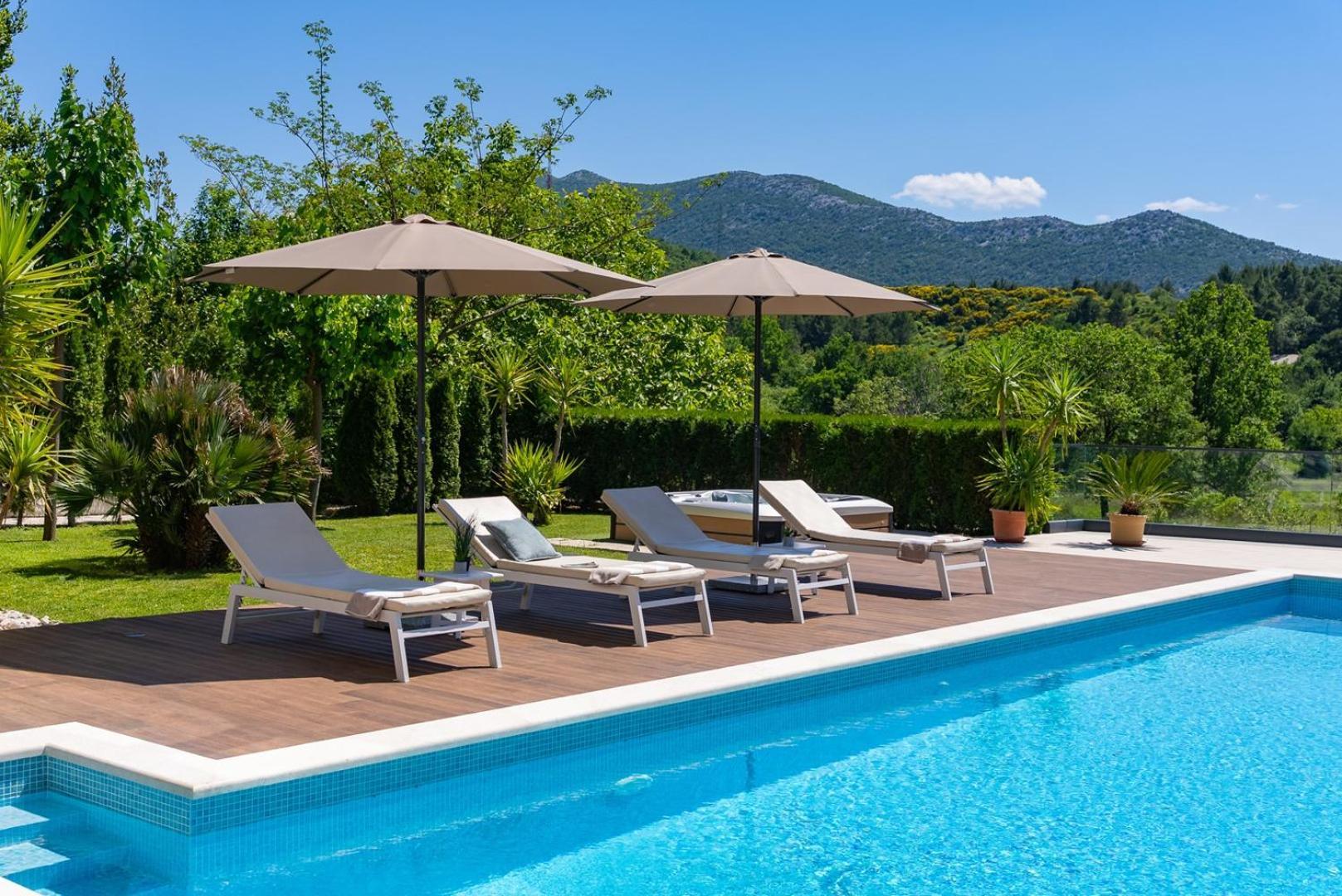 Villa Agava With Heated Pool, Jacuzzi, Sauna, Gym, 4 En-Suite Bedrooms Gata Bagian luar foto